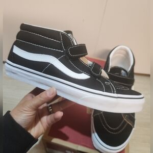VANS Sk8 Mid Reissue 7Y (8.5 womens) NEW IN BOX